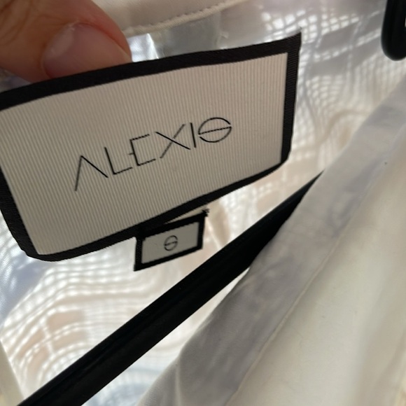 $473🏷️ Alexis | ENZEL Mini Skirt Mediterranean White/Blue Embroidery Size S - Picture 9 of 12